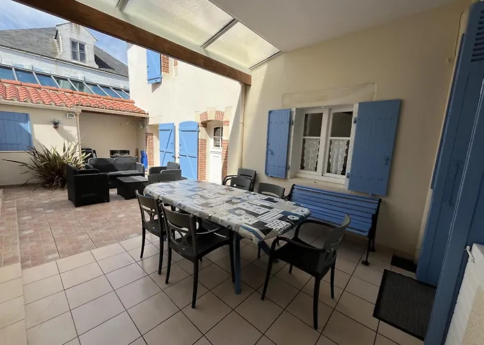 Ker Lucette * 圣吉尔-克鲁瓦德维